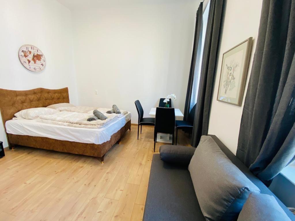 Quad-Room Near Prater Stern Wien Exterior foto